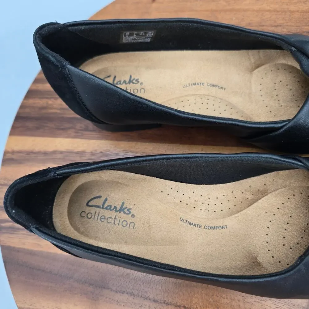 Clarks Flats Womens 7 Wide Black Leather Cap Toe Slip On Career Comfort Shoes